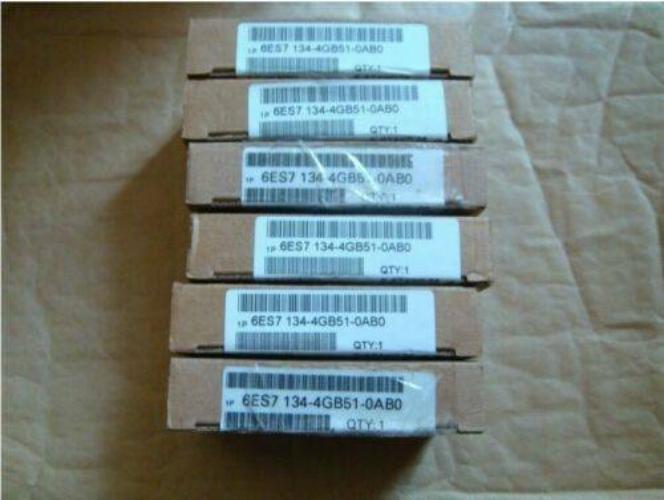 6ES7134-4GB51-0AB0 New Siemens Analog Input Module